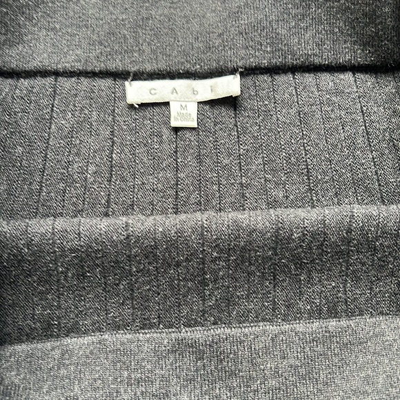 CAbi Vogue 503 ribbed knitted skirt charcoal gray - Picture 5 of 9